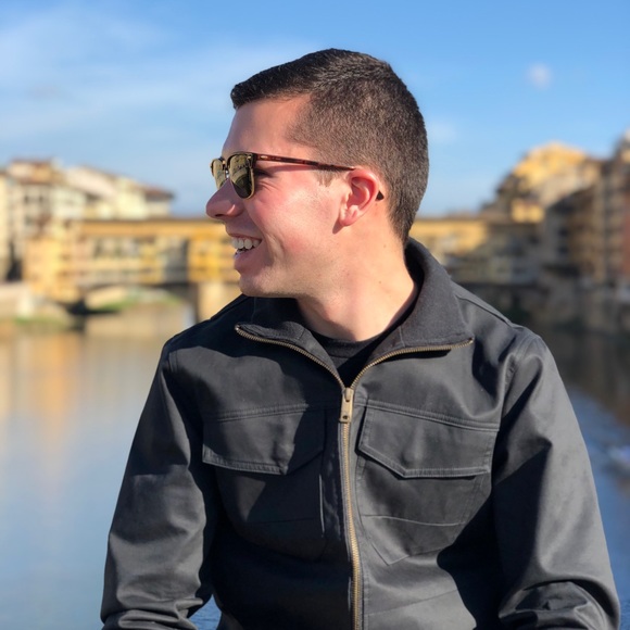 Meet your Posher, Josh - Picture 1 of 1